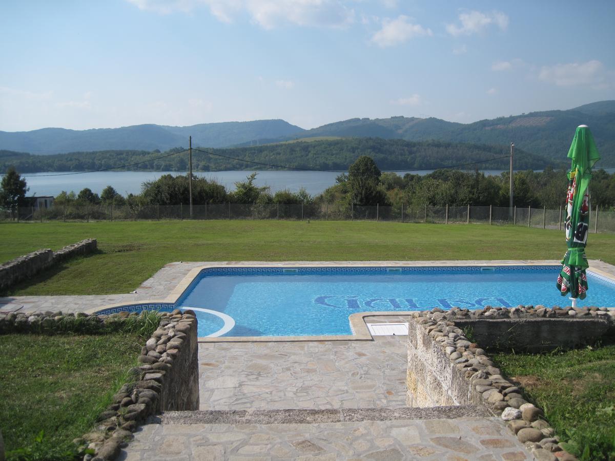 Guest House Galba Bruchkovtsi Bagian luar foto