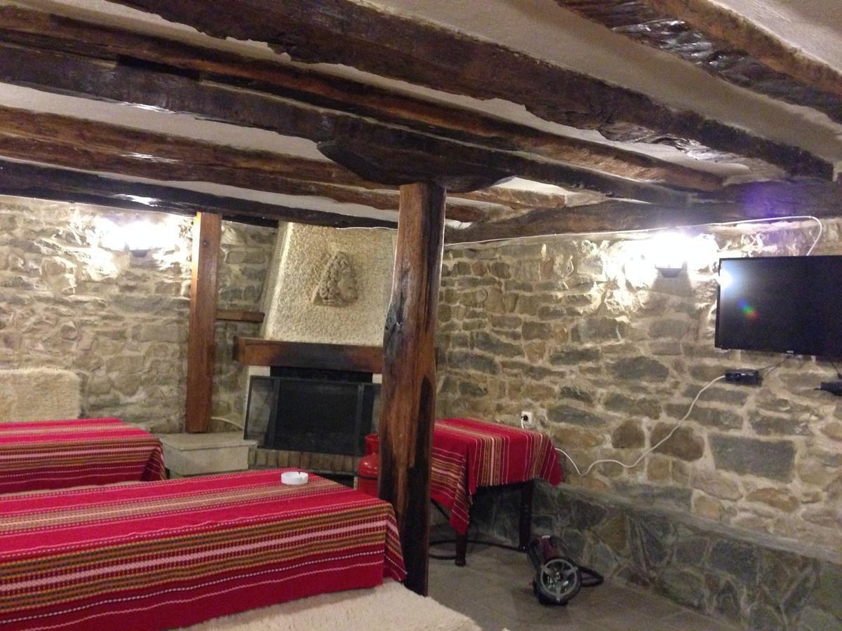Guest House Galba Bruchkovtsi Bagian luar foto